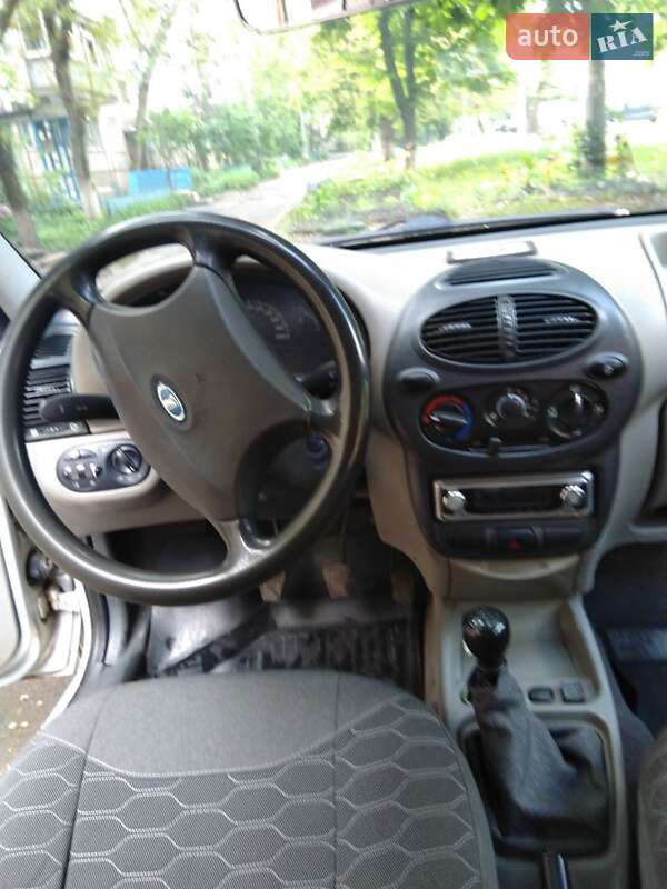 Универсал ВАЗ / Lada 1117 Калина 2008 в Кривом Роге