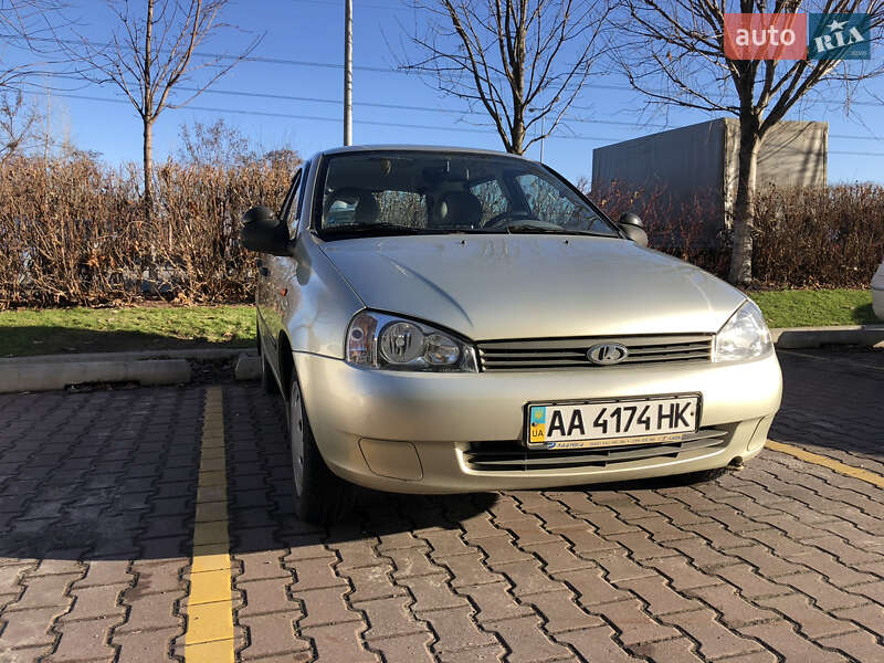 Универсал ВАЗ / Lada 1117 Калина 2008 в Киеве