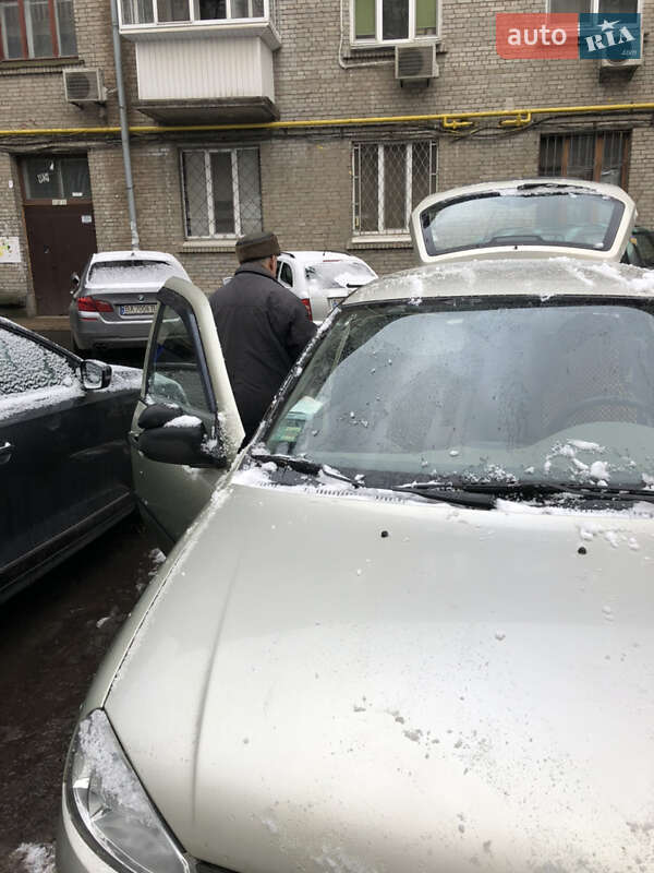 Универсал ВАЗ / Lada 1117 Калина 2008 в Киеве