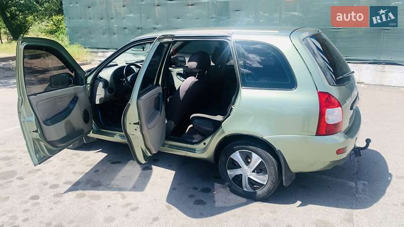 Универсал ВАЗ / Lada 1117 Калина 2010 в Запорожье