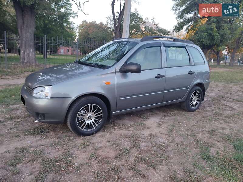 Универсал ВАЗ / Lada 1117 Калина 2010 в Запорожье