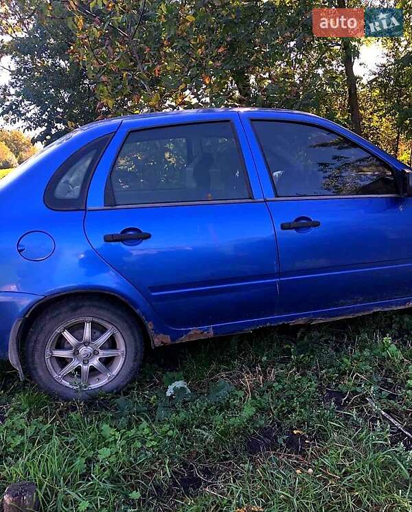 Универсал ВАЗ / Lada 1117 Калина 2006 в Казатине фото 5 Универсал ВАЗ / Lada 1117 Калина 2006 в Казатине