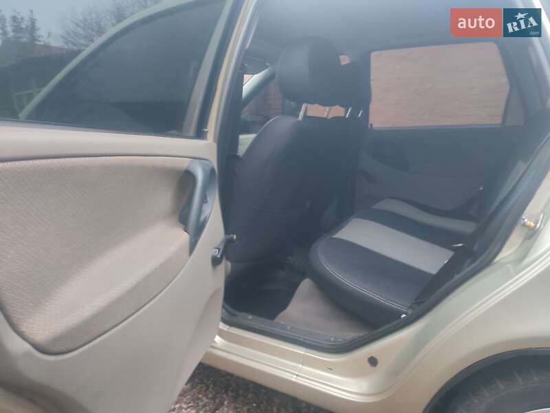 Универсал ВАЗ / Lada 1117 Калина 2010 в Запорожье фото 14 Универсал ВАЗ / Lada 1117 Калина 2010 в Запорожье