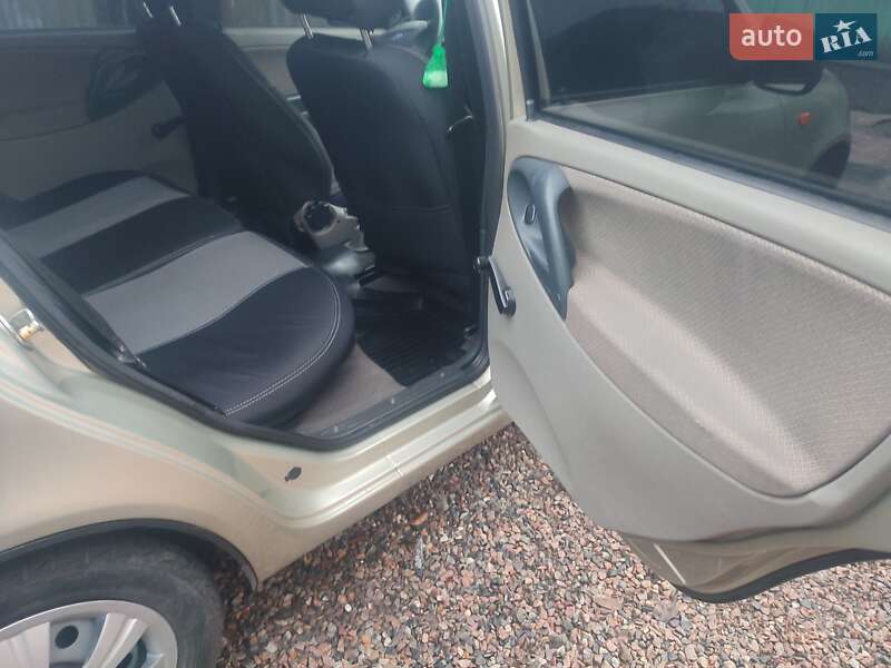 Универсал ВАЗ / Lada 1117 Калина 2010 в Запорожье фото 15 Универсал ВАЗ / Lada 1117 Калина 2010 в Запорожье