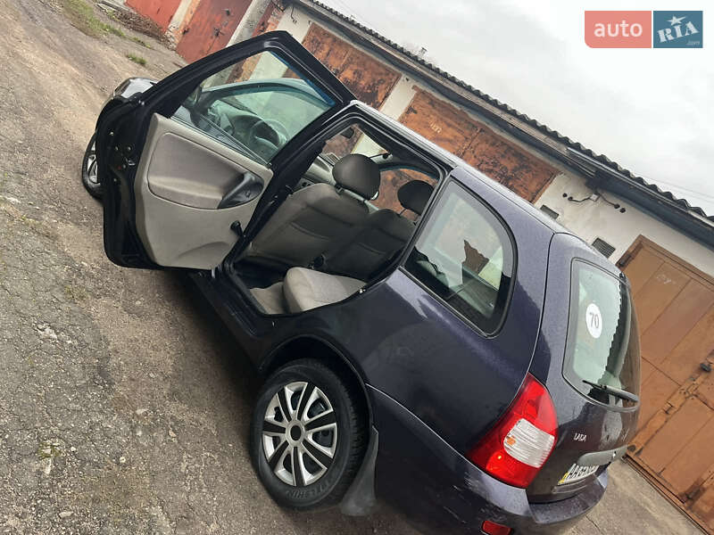 Универсал ВАЗ / Lada 1117 Калина 2008 в Житомире