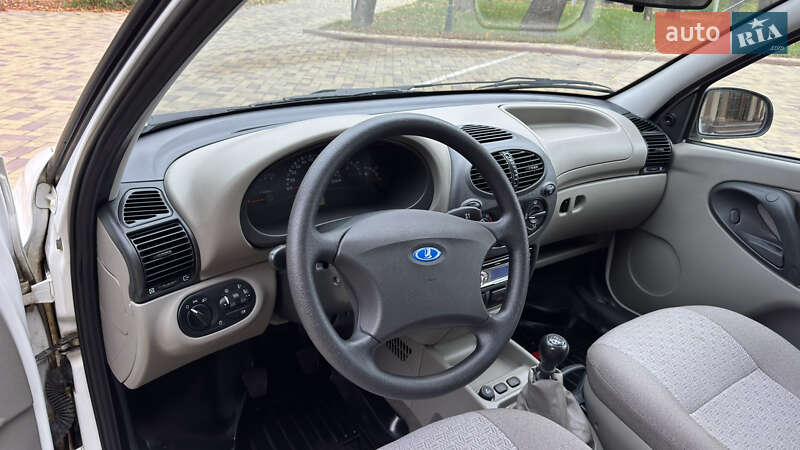 Универсал ВАЗ / Lada 1117 Калина 2009 в Кременчуге