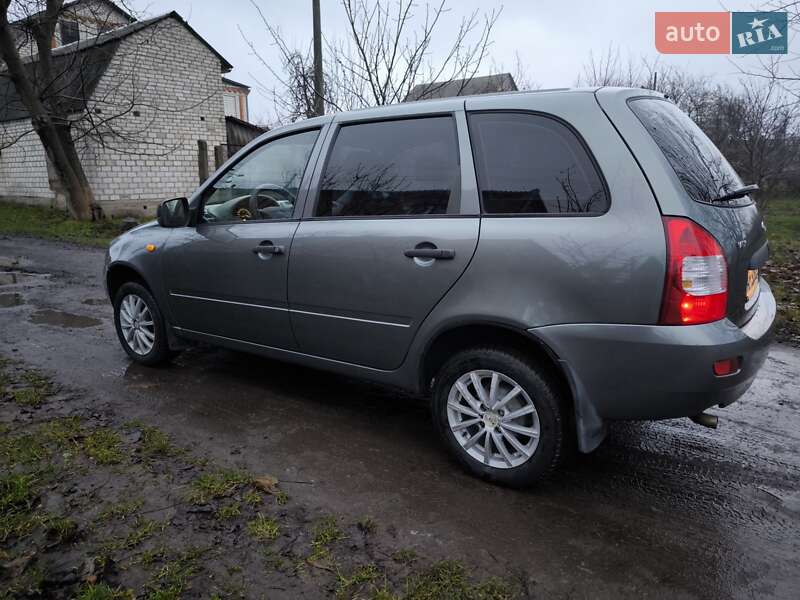 Универсал ВАЗ / Lada 1117 Калина 2010 в Казатине