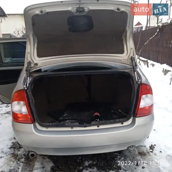 ВАЗ / Lada 1118 Калина 2006