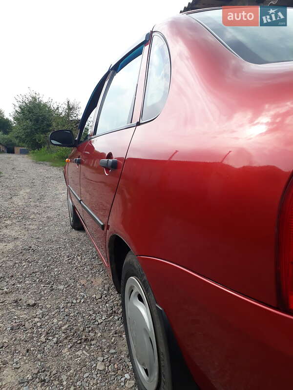 Седан ВАЗ / Lada 1118 Калина 2007 в Конотопе