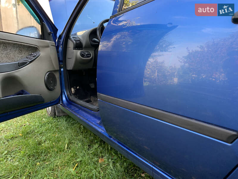 Седан ВАЗ / Lada 1118 Калина 2006 в Носовке