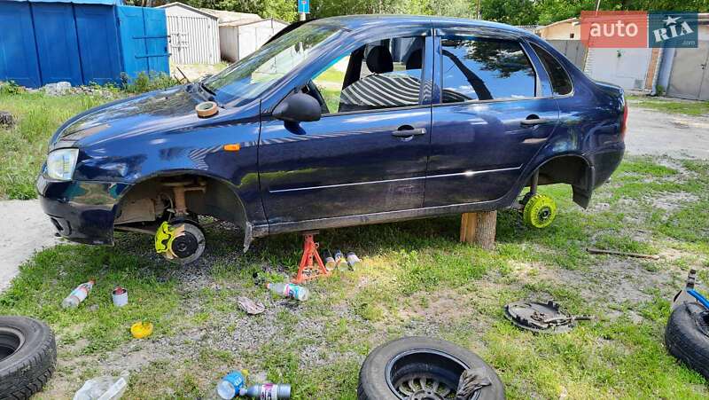 Седан ВАЗ / Lada 1118 Калина 2007 в Харькове фото 19 Седан ВАЗ / Lada 1118 Калина 2007 в Харькове