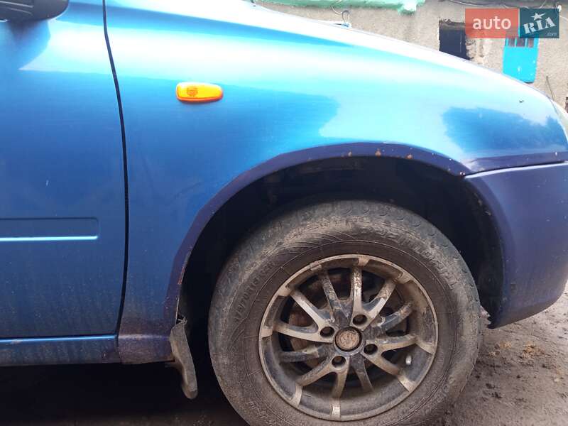 Седан ВАЗ / Lada 1118 Калина 2006 в Песчанке фото 13 Седан ВАЗ / Lada 1118 Калина 2006 в Песчанке