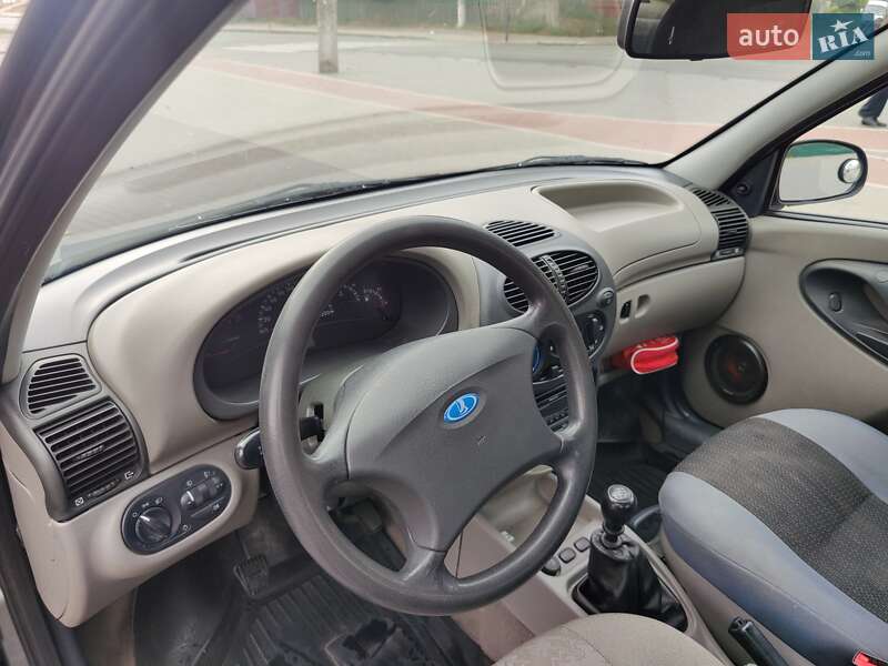 Седан ВАЗ / Lada 1118 Калина 2008 в Чернигове фото 12 Седан ВАЗ / Lada 1118 Калина 2008 в Чернигове