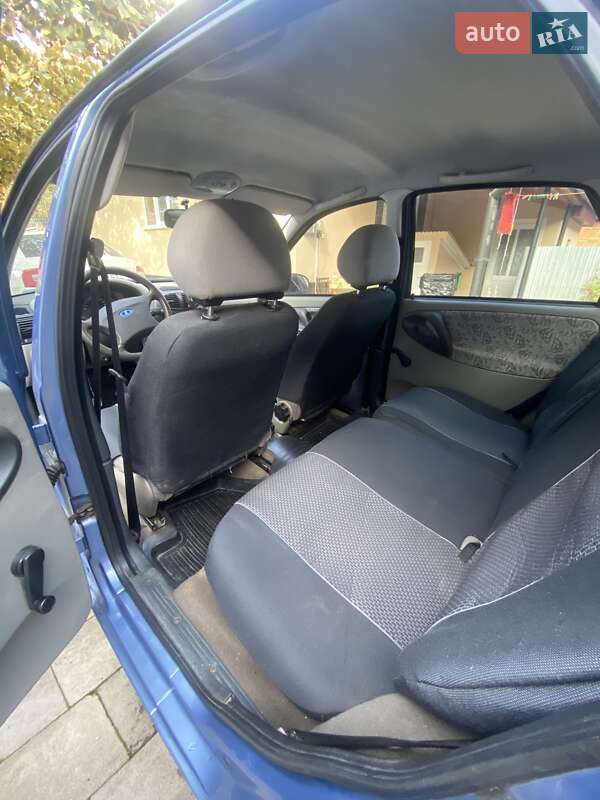 Седан ВАЗ / Lada 1118 Калина 2006 в Тячеве