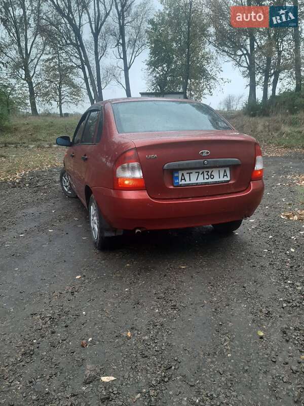 Седан ВАЗ / Lada 1118 Калина 2006 в Снятині