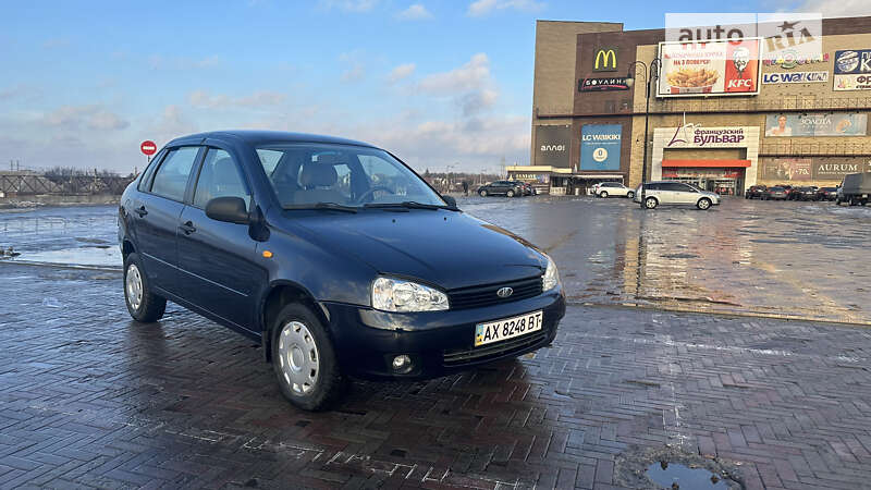 Седан ВАЗ / Lada 1118 Калина 2008 в Харькове