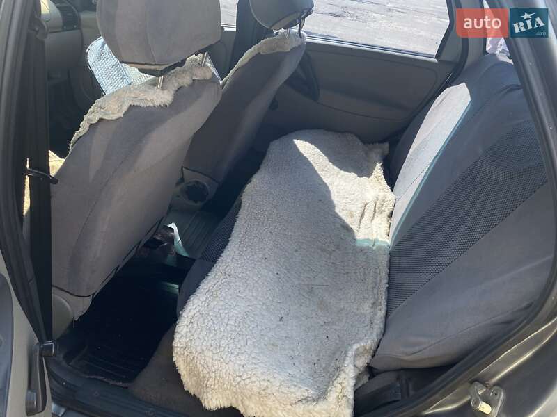 Седан ВАЗ / Lada 1118 Калина 2008 в Киеве