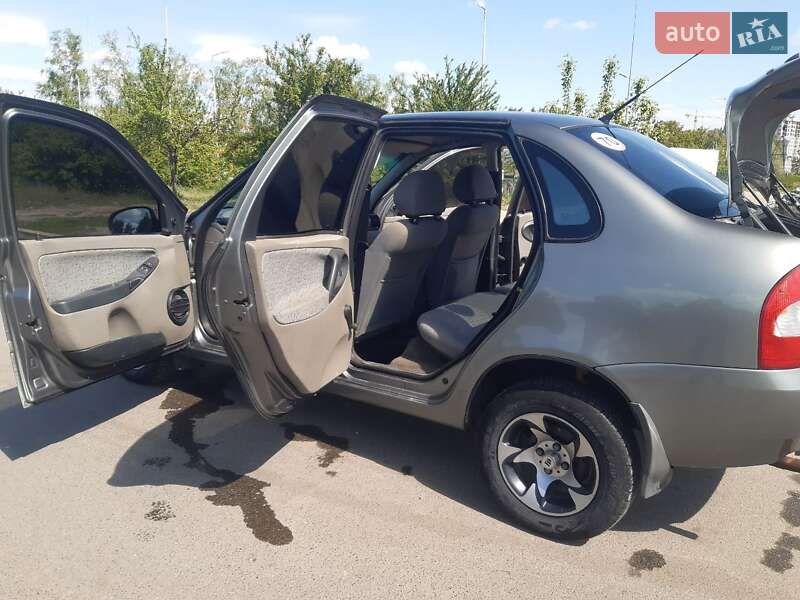 Седан ВАЗ / Lada 1118 Калина 2007 в Ирпене