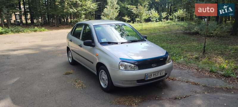 Седан ВАЗ / Lada 1118 Калина 2008 в Жмеринці
