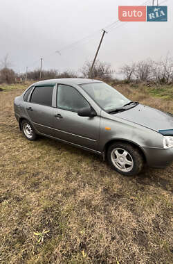 Седан ВАЗ / Lada 1118 Калина 2007 в 