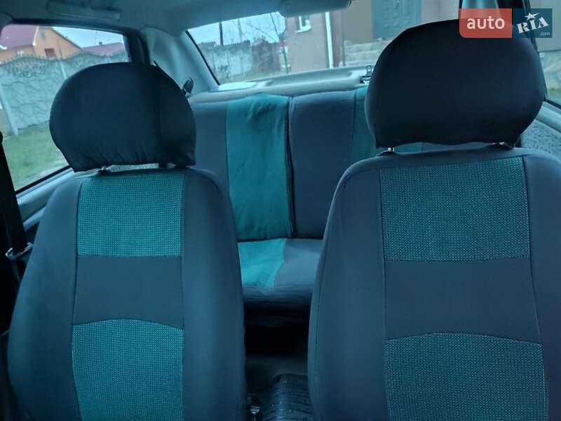 Седан ВАЗ / Lada 1118 Калина 2006 в Рокитном