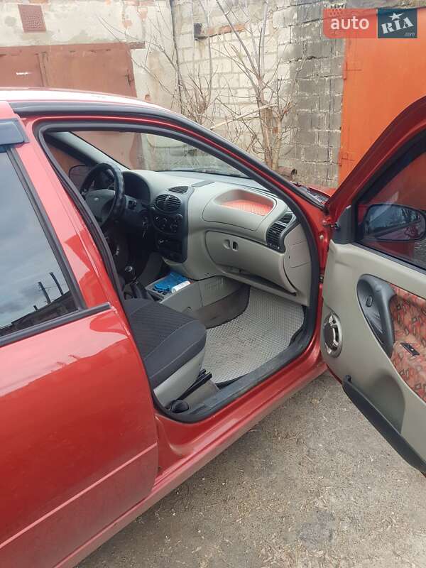 Седан ВАЗ / Lada 1118 Калина 2008 в Дружковке фото 7 Седан ВАЗ / Lada 1118 Калина 2008 в Дружковке