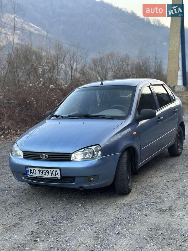 Седан ВАЗ / Lada 1118 Калина 2007 в Рахові