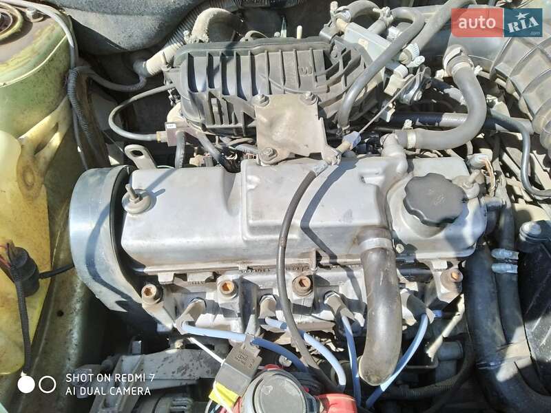 Седан ВАЗ / Lada 1118 Калина 2006 в Лозовій