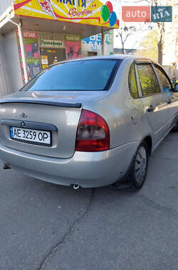 Седан ВАЗ 1118 Калина 2007 в 
