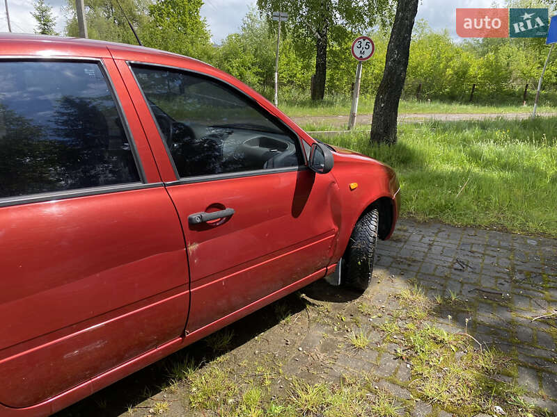 Седан ВАЗ / Lada 1118 Калина 2006 в Дрогобыче