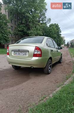 Седан ВАЗ 1118 Калина 2006 в 