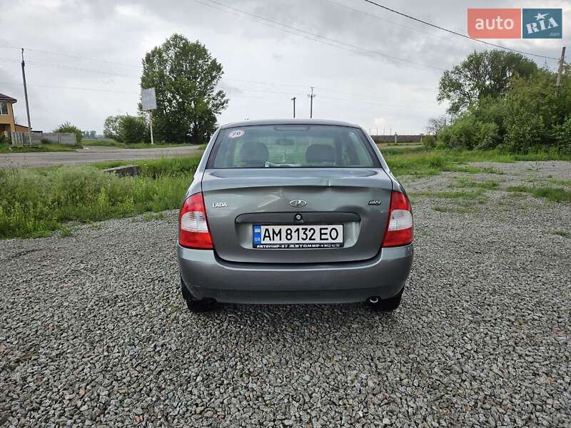 Седан ВАЗ / Lada 1118 Калина 2008 в Малині