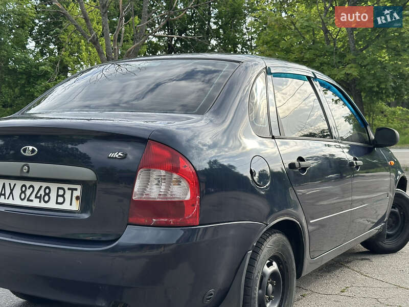 Седан ВАЗ / Lada 1118 Калина 2008 в Харькове