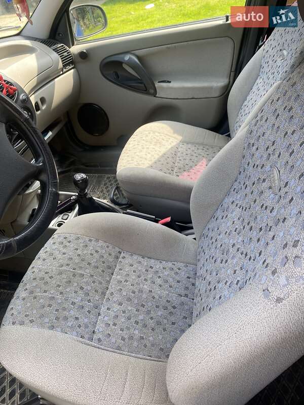 Седан ВАЗ / Lada 1118 Калина 2008 в Яворове