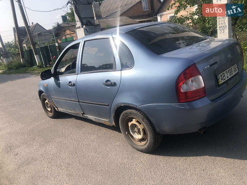 Седан ВАЗ / Lada 1118 Калина 2007 в Калиновке