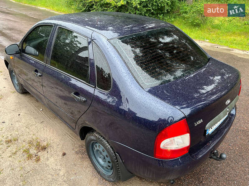 Седан ВАЗ / Lada 1118 Калина 2008 в Житомире