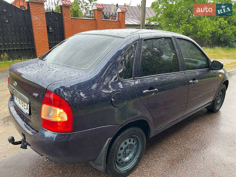 Седан ВАЗ / Lada 1118 Калина 2008 в Житомире