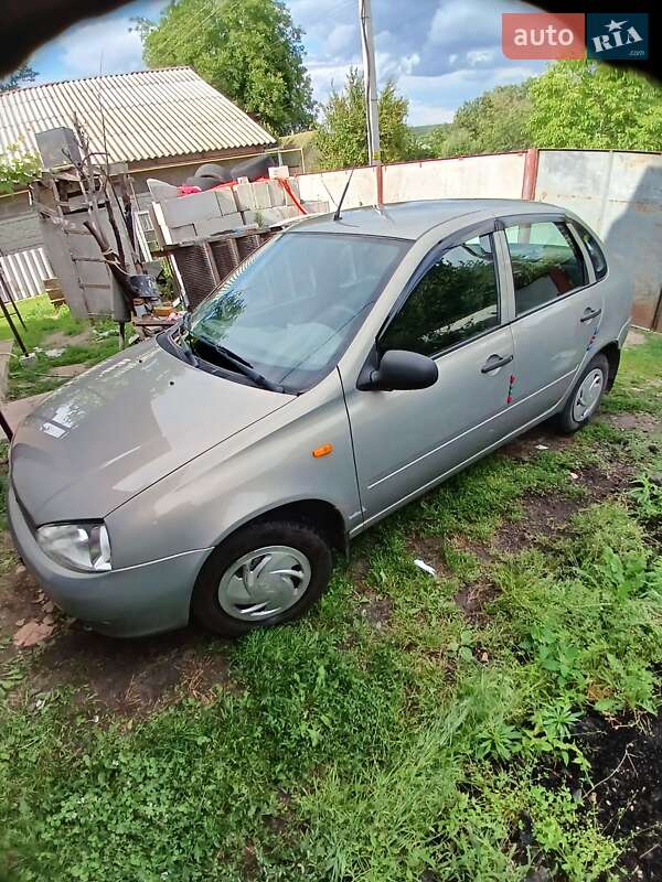 ВАЗ / Lada 1118 Калина 2006