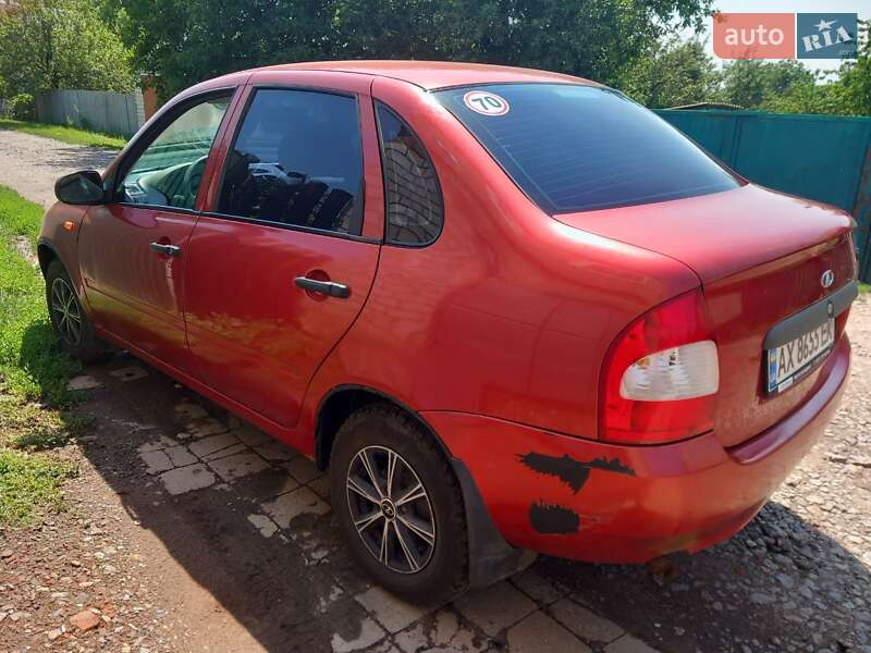 Седан ВАЗ / Lada 1118 Калина 2007 в Люботине