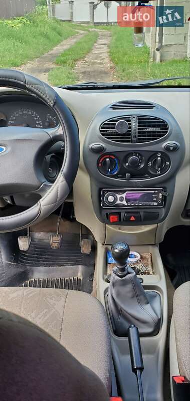 Седан ВАЗ / Lada 1118 Калина 2008 в Городенке