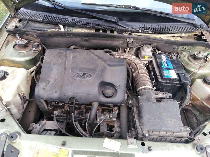 Седан ВАЗ / Lada 1118 Калина 2008 в Золотоноше