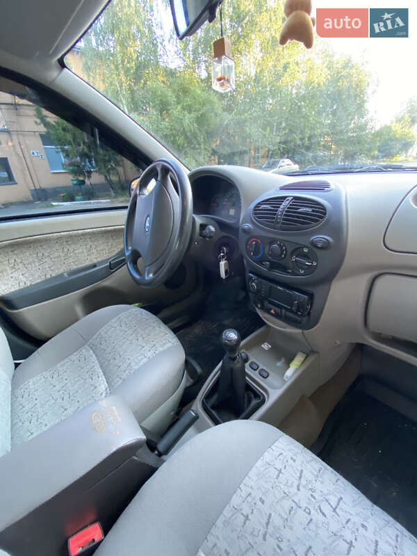 Седан ВАЗ / Lada 1118 Калина 2006 в Полтаве