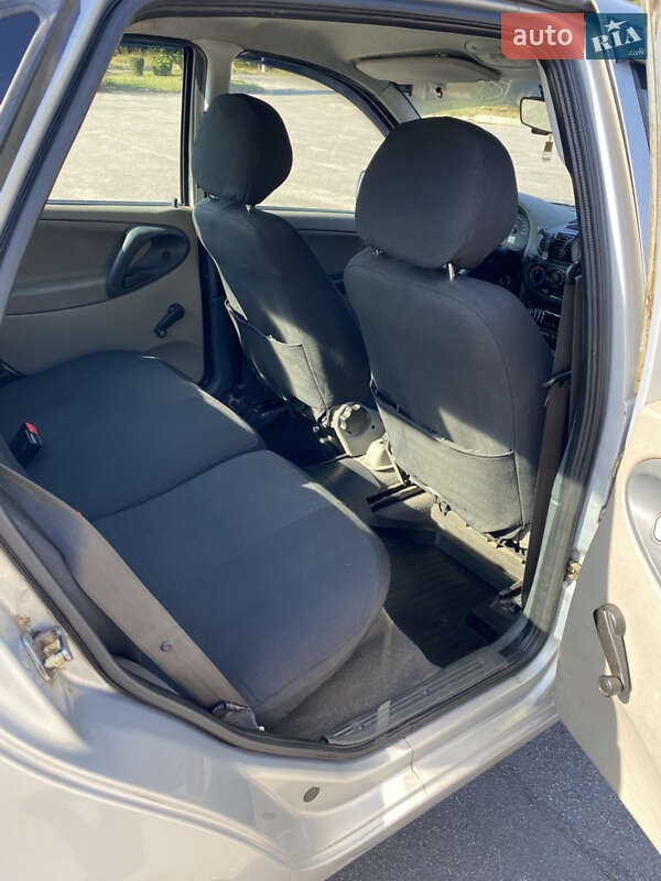 Седан ВАЗ / Lada 1118 Калина 2011 в Горишних Плавнях фото 16 Седан ВАЗ / Lada 1118 Калина 2011 в Горишних Плавнях