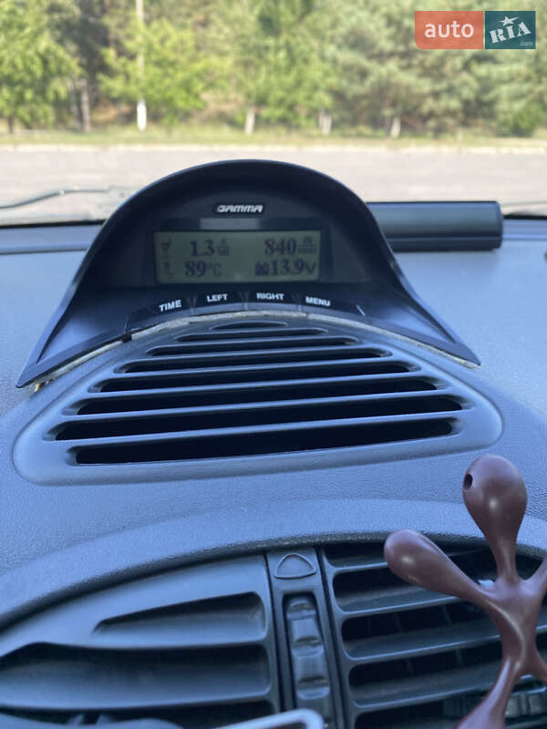 Седан ВАЗ / Lada 1118 Калина 2011 в Горишних Плавнях фото 25 Седан ВАЗ / Lada 1118 Калина 2011 в Горишних Плавнях