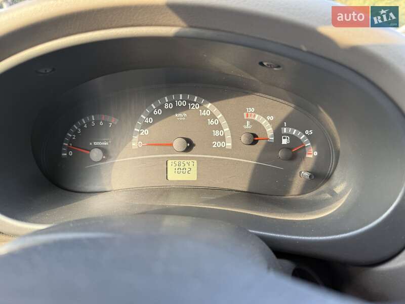 Седан ВАЗ / Lada 1118 Калина 2006 в Черновцах