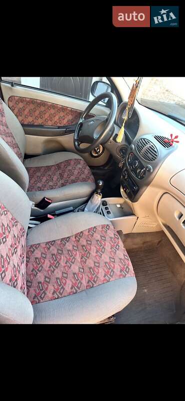 Седан ВАЗ / Lada 1118 Калина 2007 в Лохвице