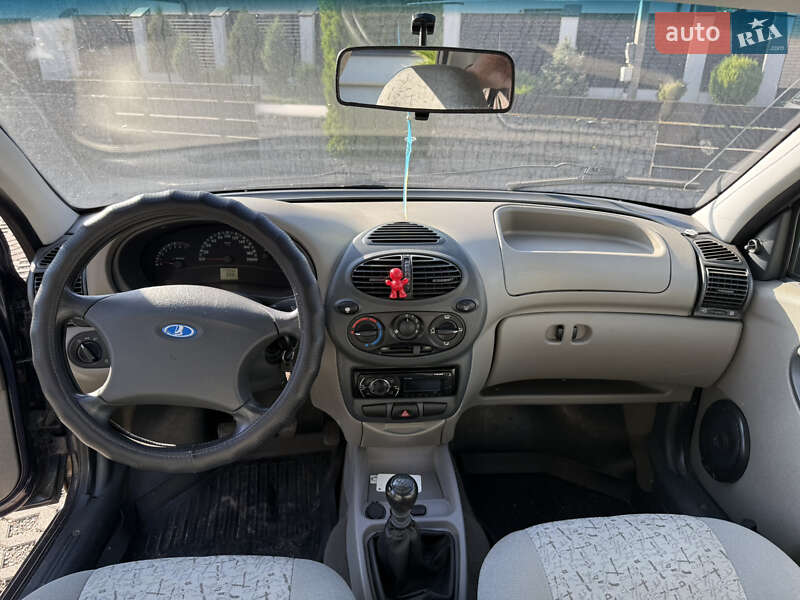 Седан ВАЗ / Lada 1118 Калина 2007 в Харькове