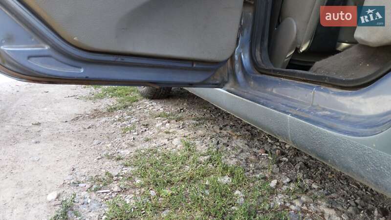 Седан ВАЗ / Lada 1118 Калина 2007 в Броварах фото 4 Седан ВАЗ / Lada 1118 Калина 2007 в Броварах