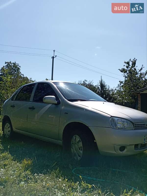 Седан ВАЗ / Lada 1118 Калина 2008 в Волковинцы