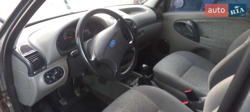 Седан ВАЗ / Lada 1118 Калина 2007 в Львове фото 4 Седан ВАЗ / Lada 1118 Калина 2007 в Львове